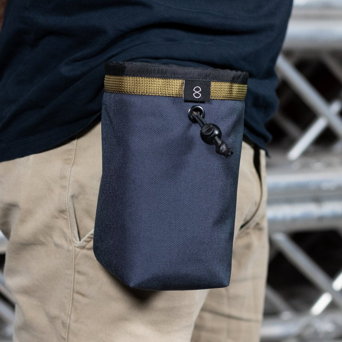 The Site Pocket (Navy/Khaki)